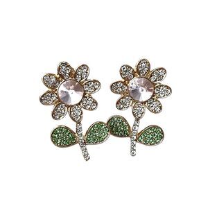 Elegant Light Pink Flower Crystal Earrings